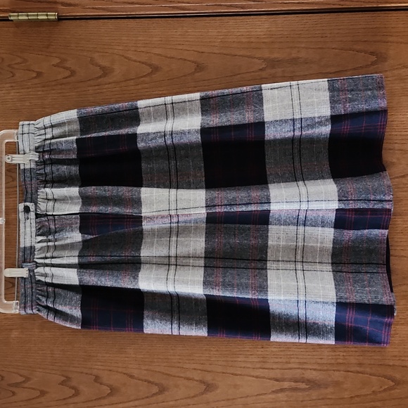 Misses vintage ILGWU plaid skirt - Size 13/14 - Picture 3 of 7